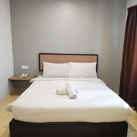 Maple Boutique Hotel Кота-Бару Екстер'єр фото