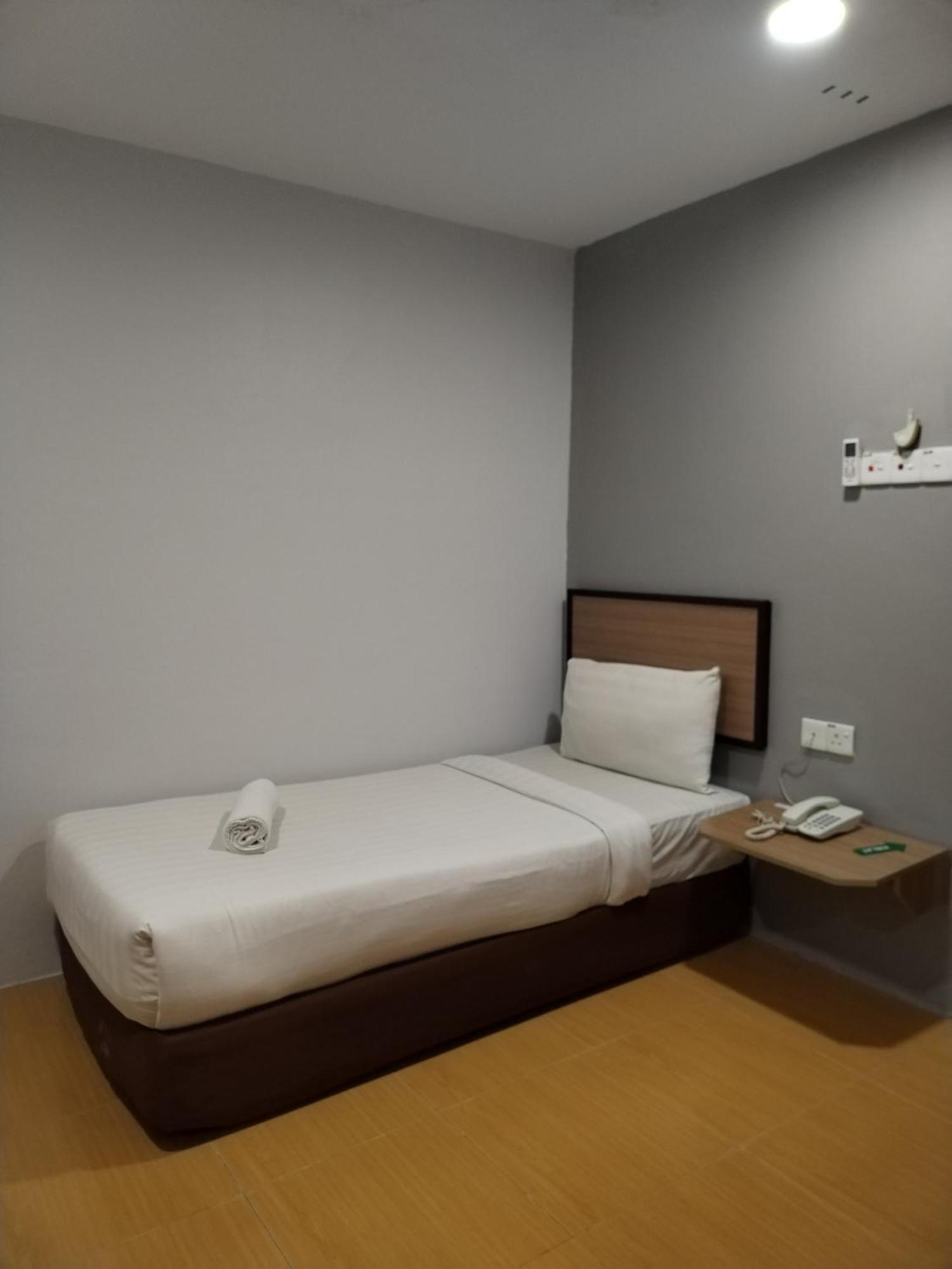 Maple Boutique Hotel Кота-Бару Екстер'єр фото